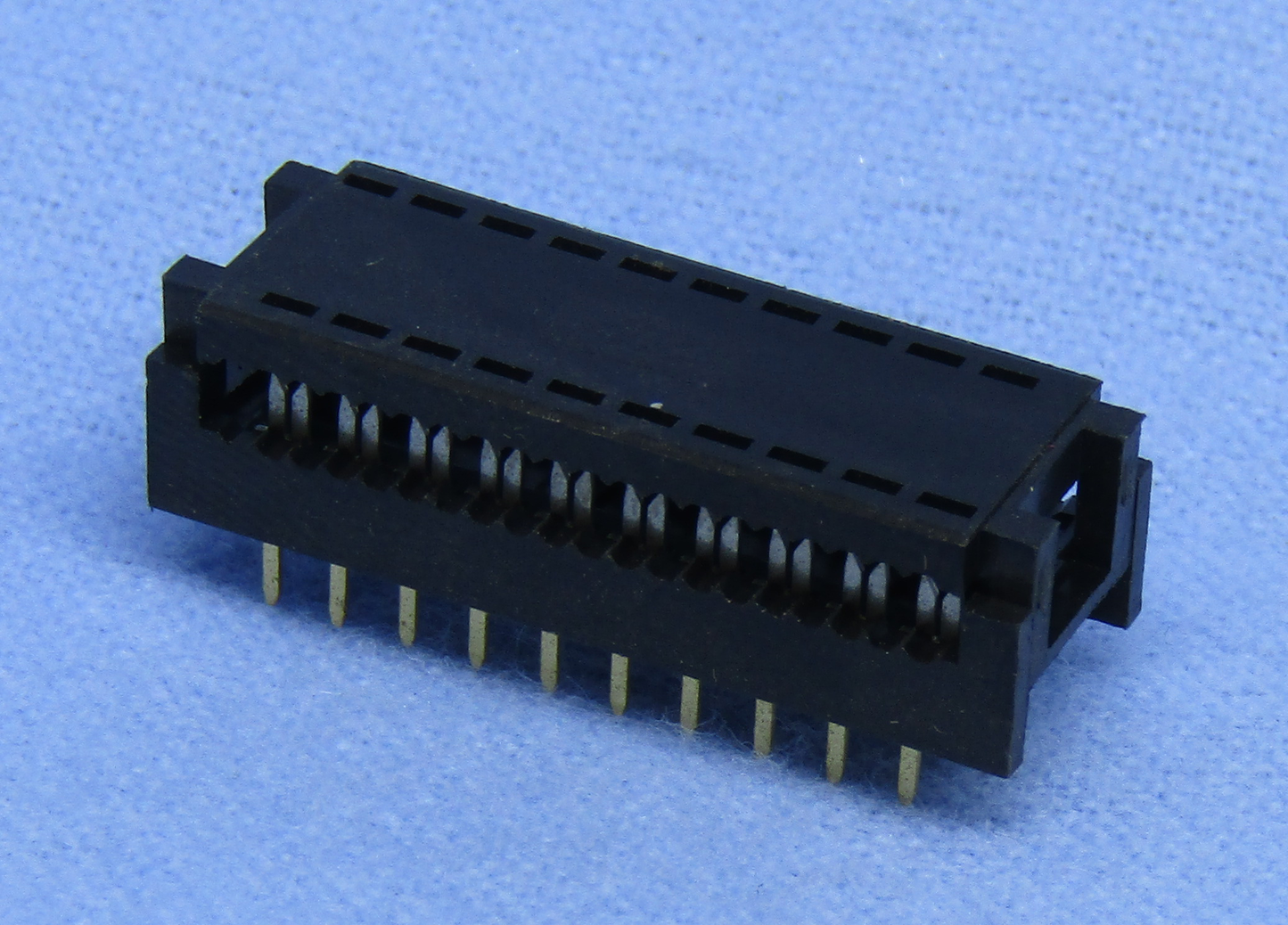 lkg_70-4720