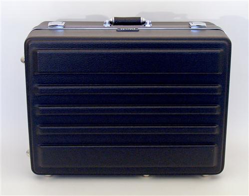 Platt 221609H Heavy Duty Polyethylene Case w/Wheels and Handle (221609H)