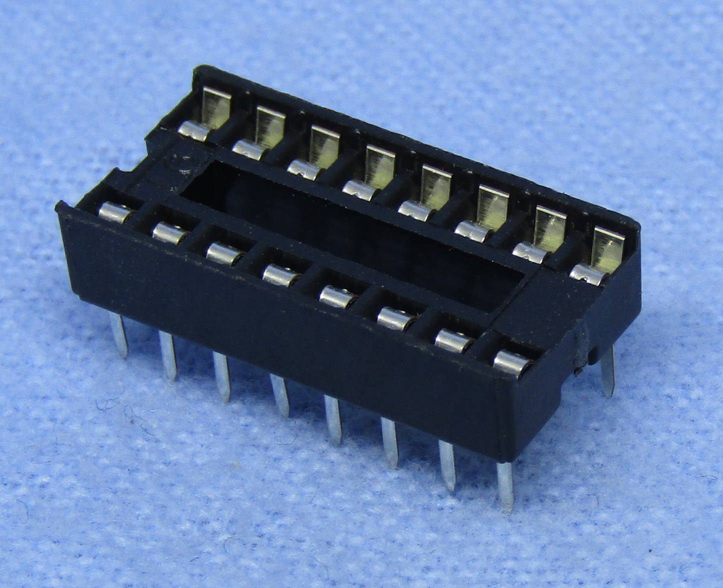 lkg_70-4616